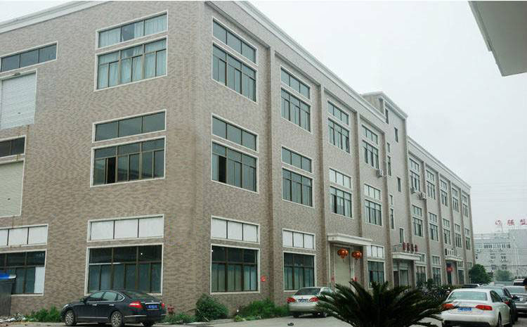 1677720848169512.jpg cf.jpg